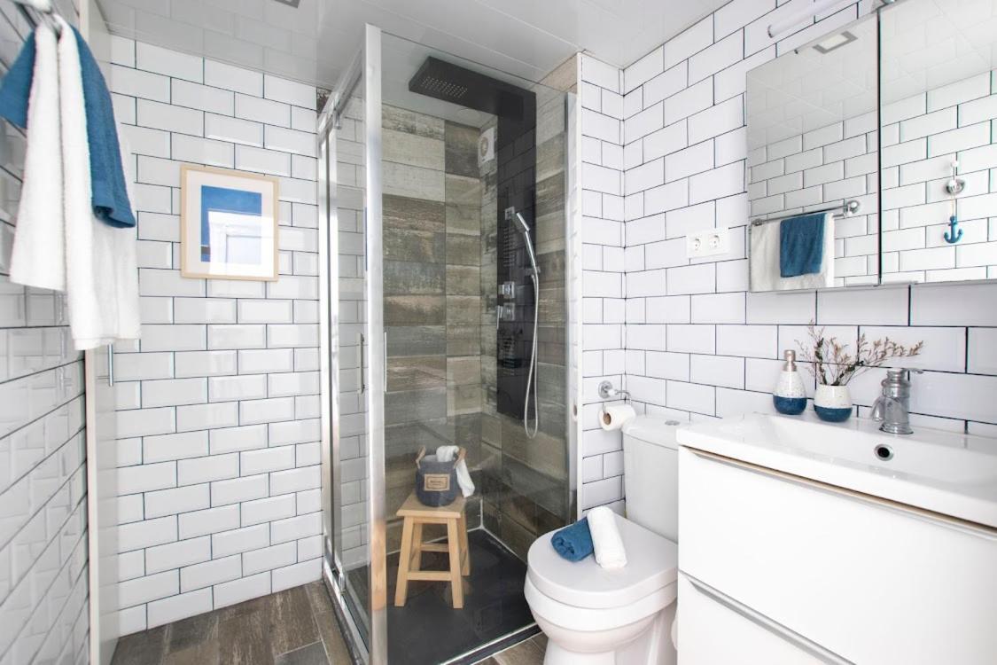 Apartbeach La Brisa Y Frente Playa La Pineda Bagian luar foto